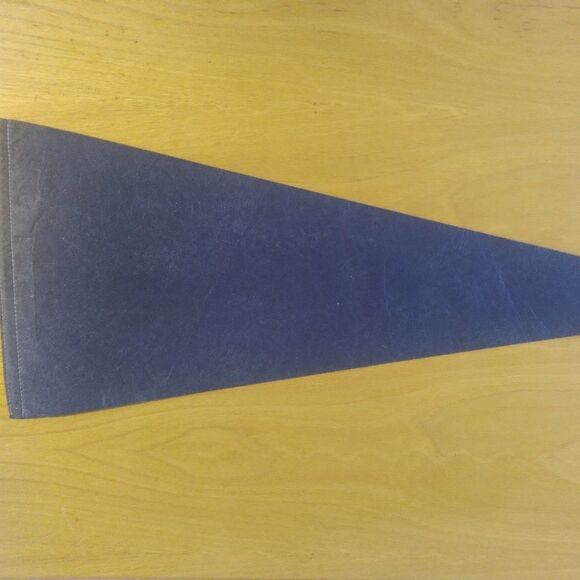 Vintage 60s Los Angeles Lakers The Forum NBA Pennant Flag 29.5 - Picture 5 of 6